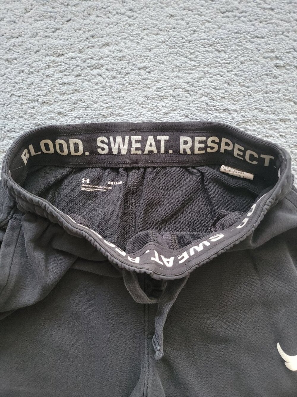 Under Armour Project Rock "Blood Sweat Respect" Terry Joggers MENS SIZE SMALL - Picture 6 of 14